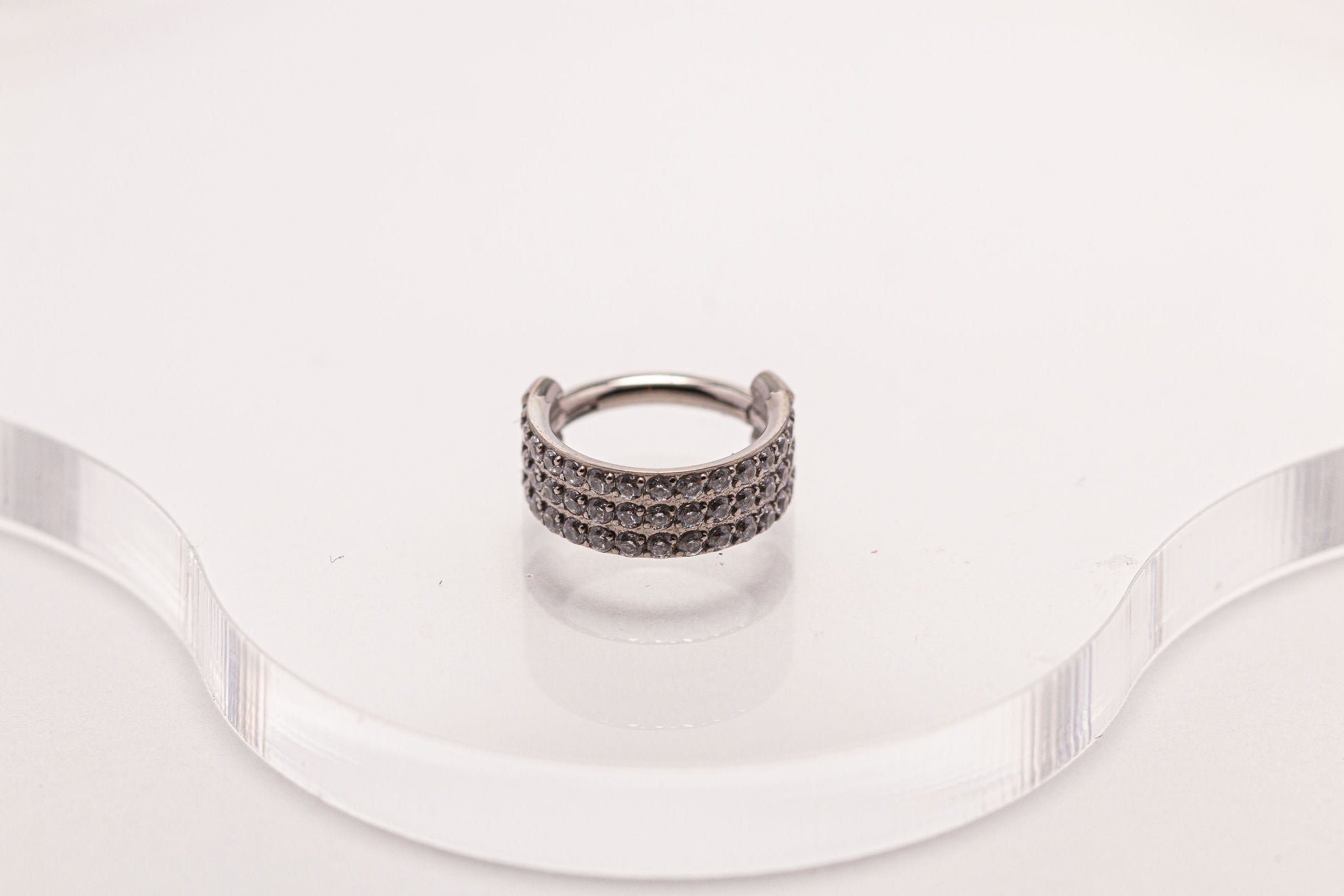 United triple multijewelry