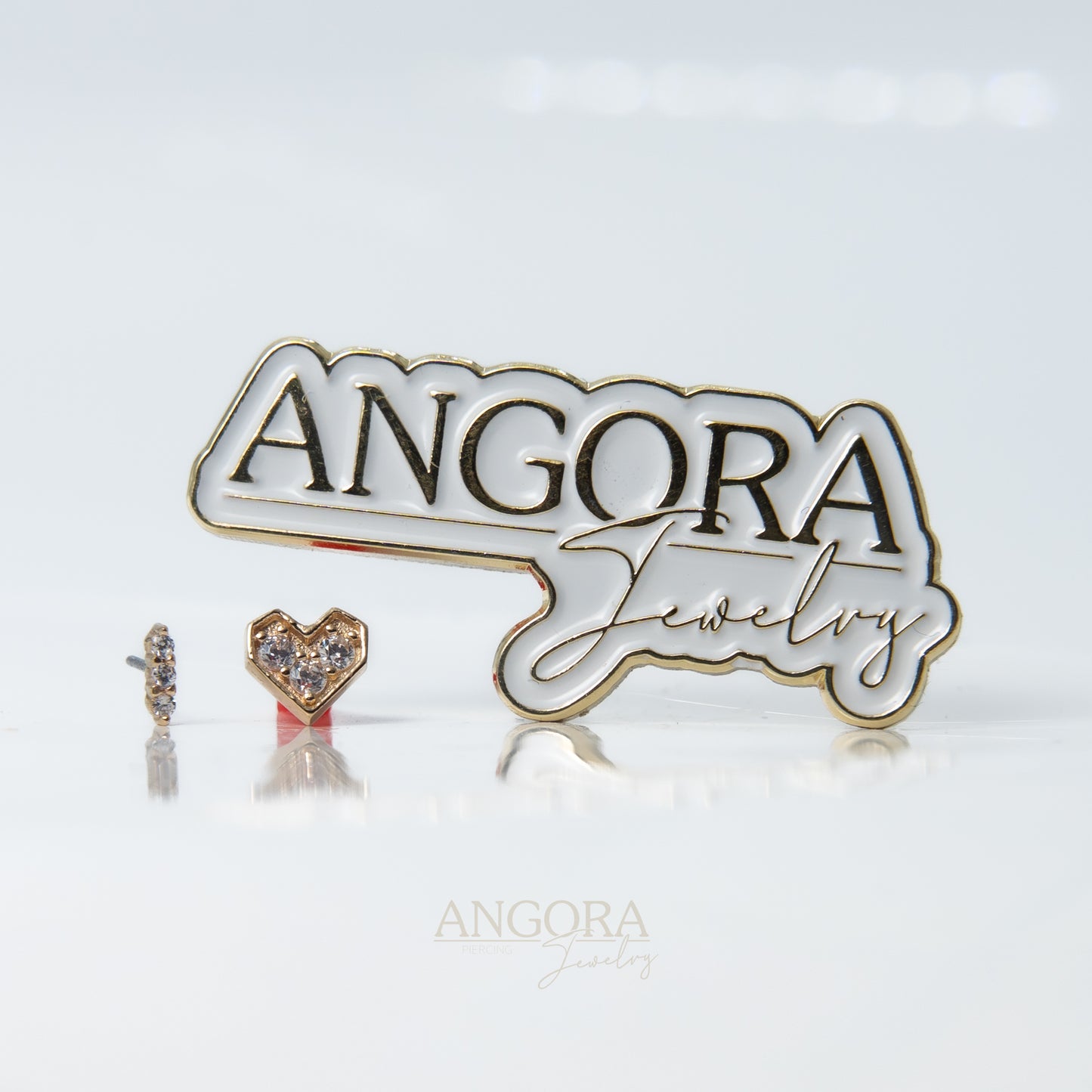 Piercing de corazón de verano, broche de oro macizo de 14 k